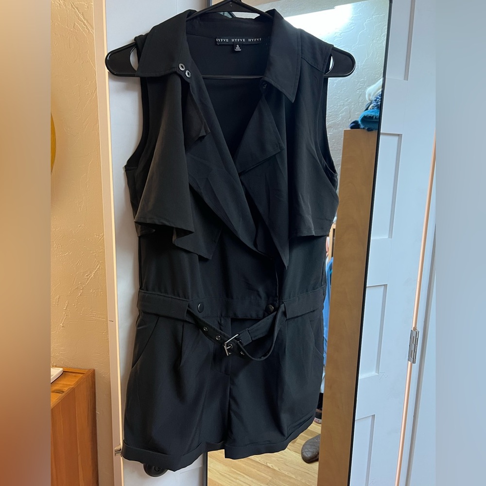 Hyfve romper